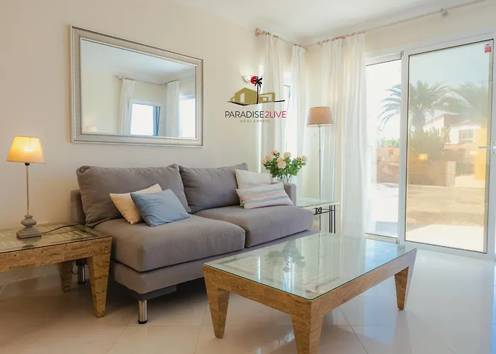 Bella Vista ヴィラ コラレホ